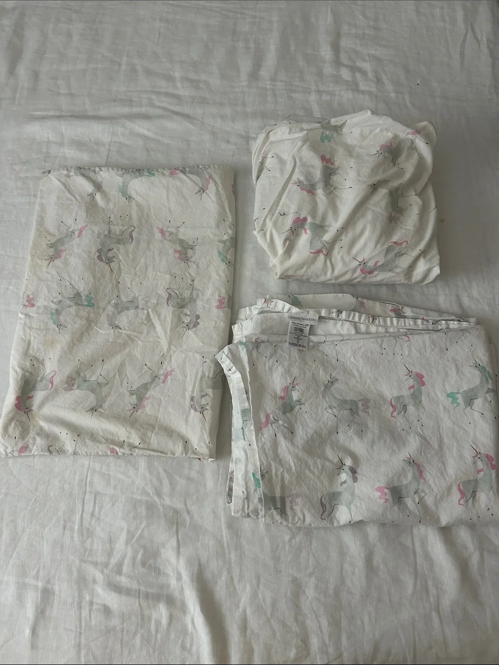 Pottery Barn Kids White Set of Sheets for Twin Bed with Pink & Teal Unicorns
